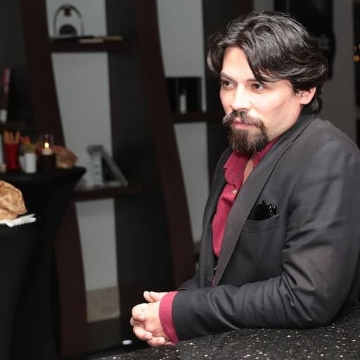 Ogous Chan Ali